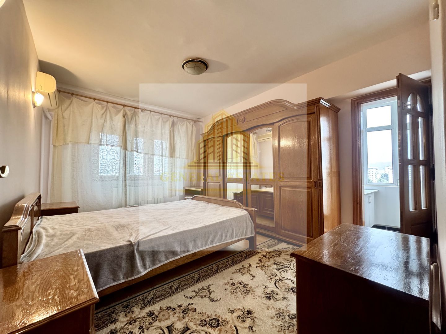 Spre Vânzare apartament cu 3 camere, în Centru, Păcurari - Poză 12