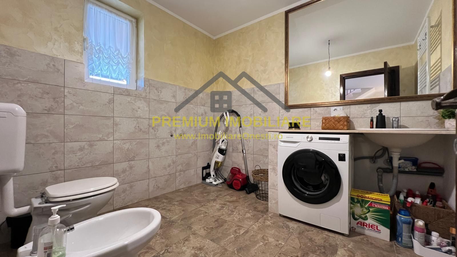 Casa de vanzare in Onesti - Poză 10