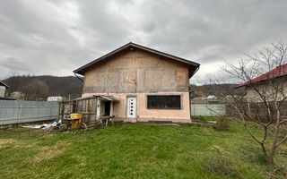 Casa de vanzare in Slanic Moldova . - Poză 19