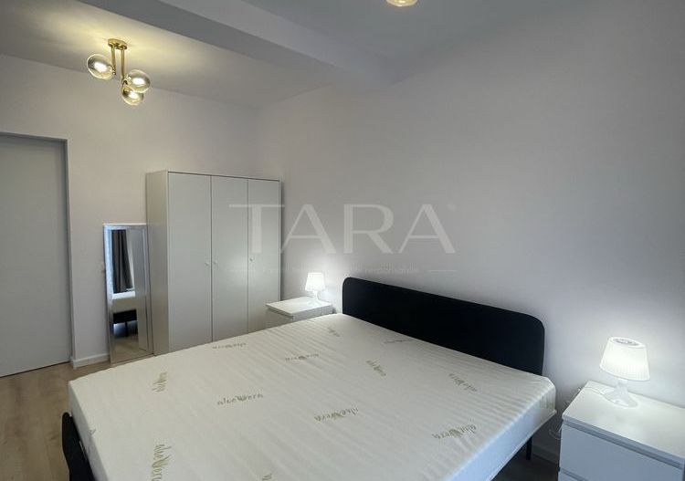 Casă nouă, mobilată, terasă panoramică, curte, Florești. - Poză 7