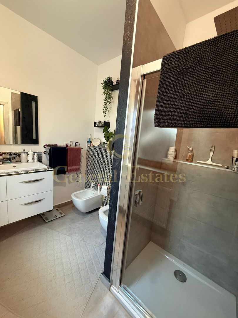 Casă individuală | 4 camere | Teren generos - Poză 8