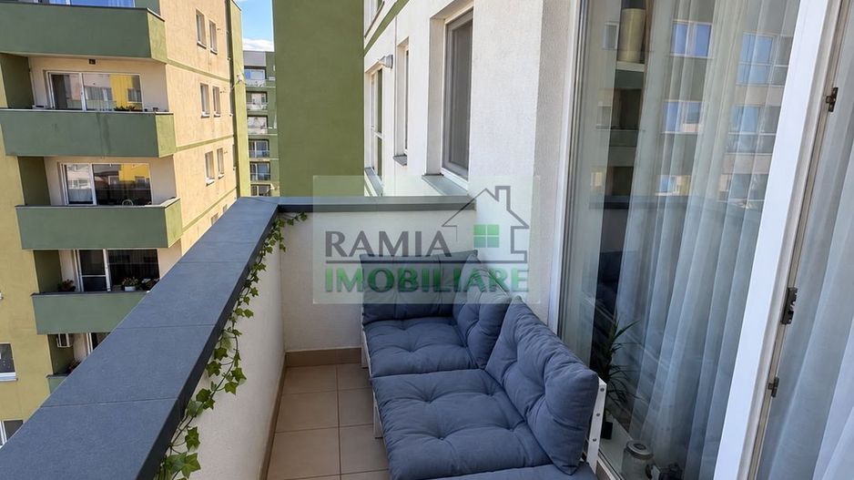 Studio 39 mp, Top City – Coresi, etaj 9/11, parcare, boxă, mobilat - Poză 6