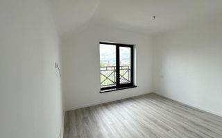 Casă individuală de vanzare - Poză 9