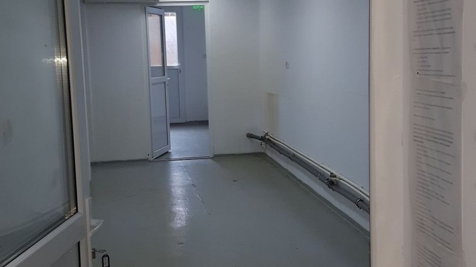 vanzare cladire catering laborator cofetarie bucatarie - Poză 6