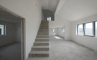 VALU LUI TRAIAN - Casa 5 camere Proiect Deosebit - Poză 2