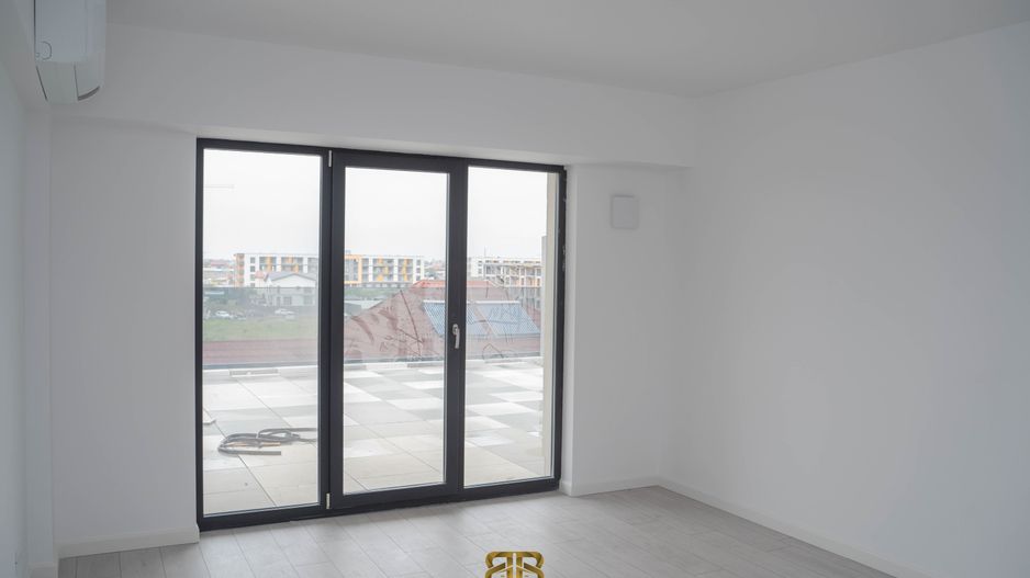 Penthouse 2 camere independent energetic panouri solare - Poză 15