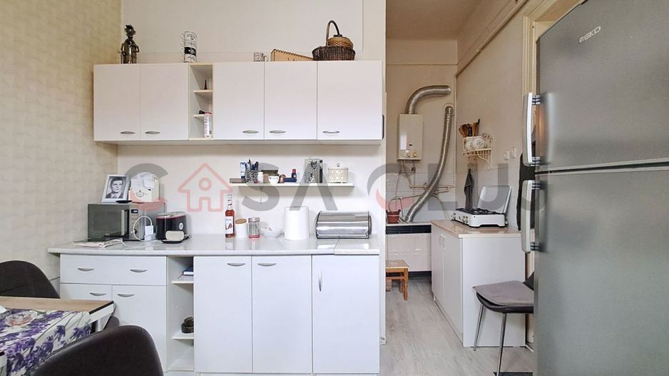 La Curte Comună, Posibilitate, Mansardare!! - Poză 1