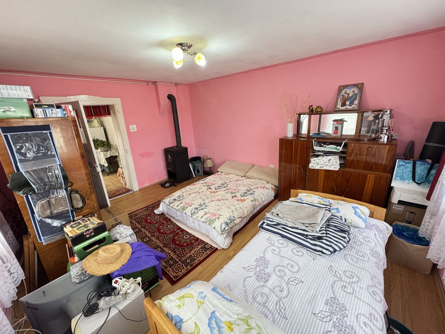Casa individuala in Arpasu de Sus, teren mare, partial renovata - Poză 19