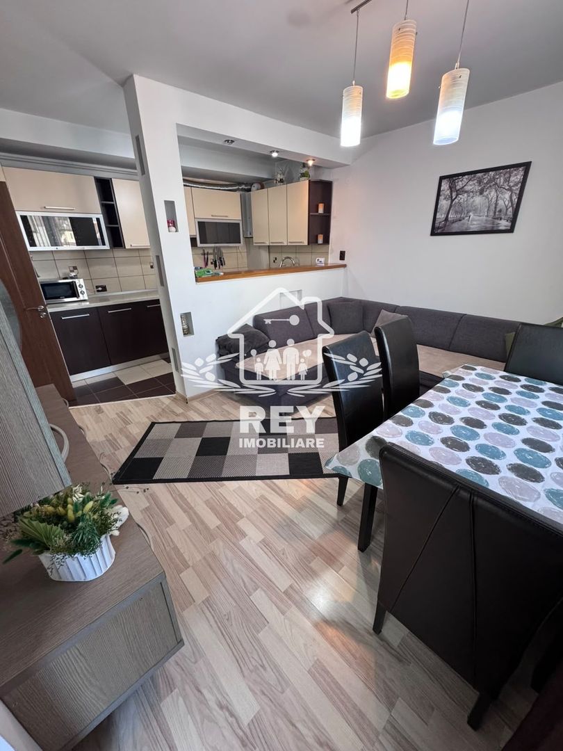 Se vinde apartament 3 camere,etaj 1/Turnișor/Sos. Alba Iulia/Curte Int - Poză 4