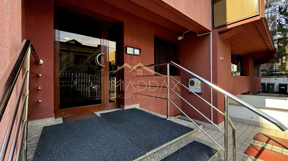 Apartament Elegant de Închiriat – 5 Camere/ 3 Băi, *Arcul de Triumf* - Poză 63