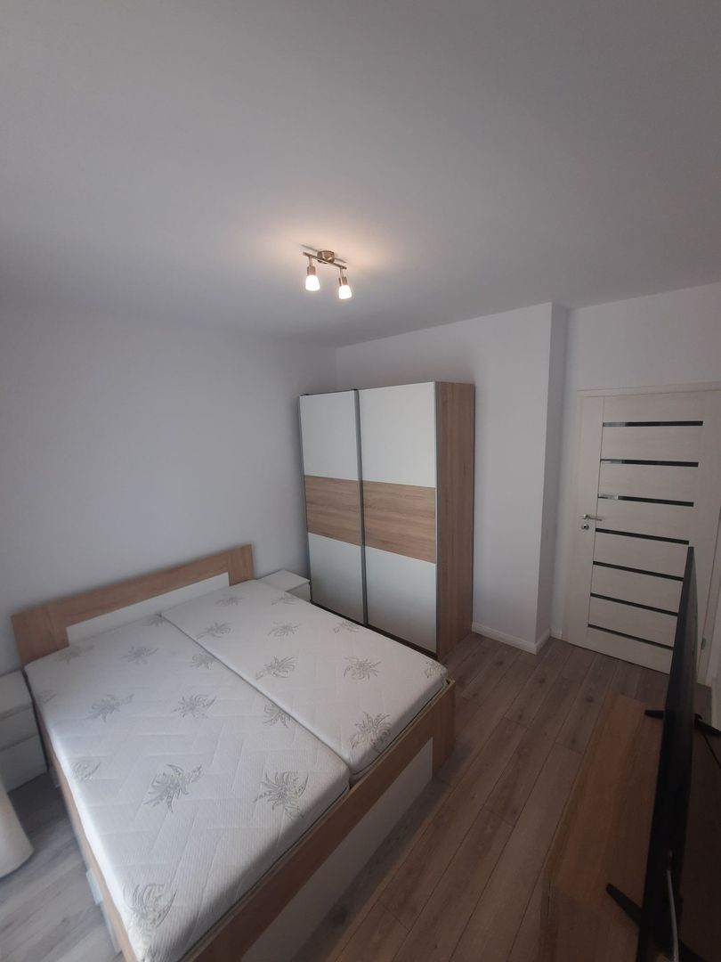 Închiriez apartament 2 camere Plaza residence Mall Plaza Romania - Poză 4