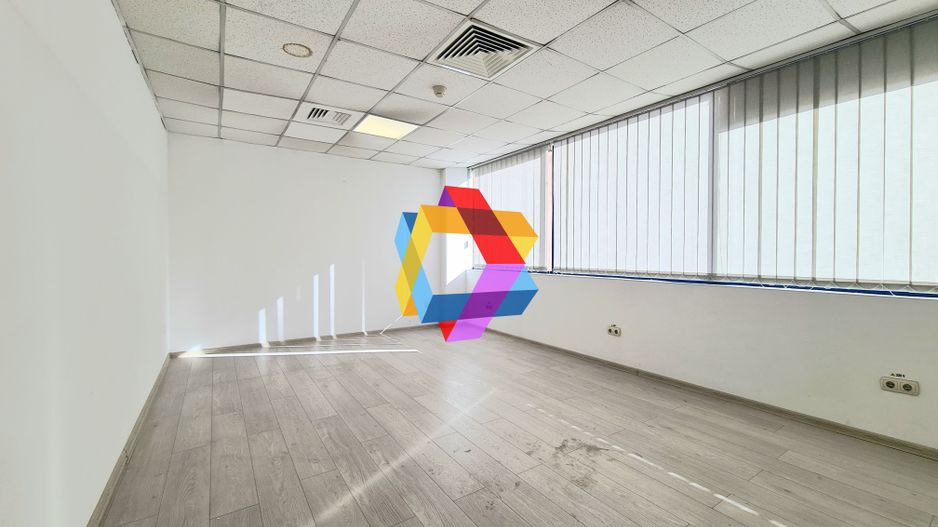 Spatiu birouri de închiriat Brasov - 28 mp # spatii-comerciale-brasov.ro - Poză 1