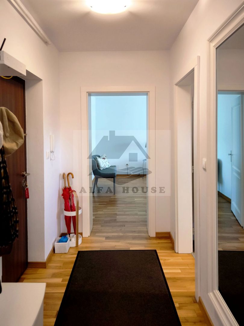 Apartament trei camere, 83 mp, vedere panoramică spre Tâmpa-Bartolomeu - Poză 2