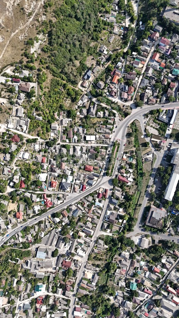 🏡 Teren pentru construcții în centrul orașului Orhei – Strada Eliberării 90 - Poză 5