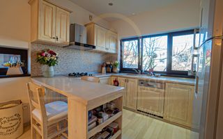 PALAZU – MALUL LACULUI – VILA 2016 LA CHEIE, ARHITECTURA DEOSEBITA! - Poză 7