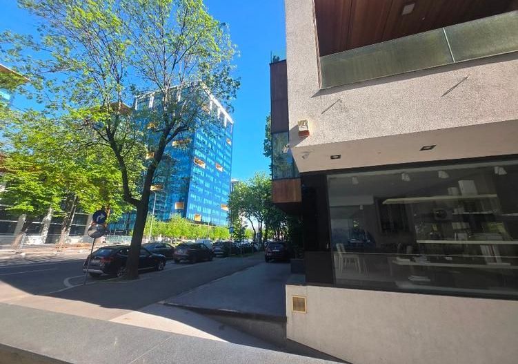 Showroom/Spatiu Comercial Spectaculos vis a vis One Eliade Floreasca - Poză 6