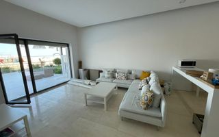 Apartament 2 camere Caelia vedere la mare - Poză 6