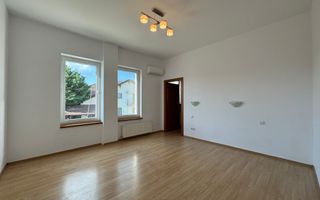 Vila Individuala _7 camere***Piscina***Teren 1000 mp // Erou Iancu Nicolae - Poză 61