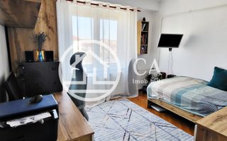 Apartament 3 camere de vânzare- Zona Centrală - Poză 2