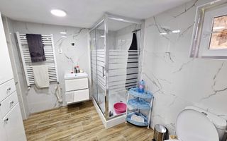 Casa renovata, 2 corpuri de cladire + anexe, 1331 mp teren, Paclisa - Poză 8
