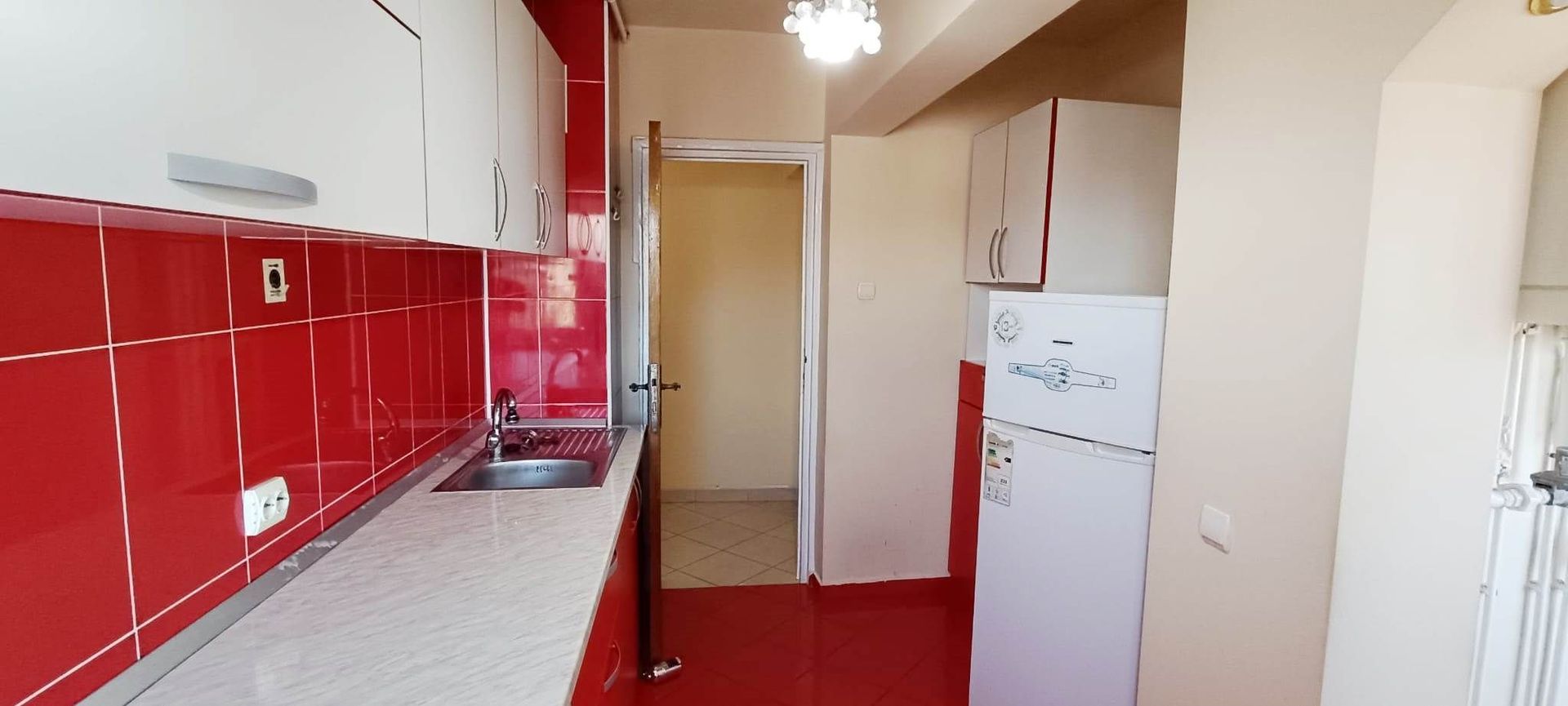 Apartament mobilat in Brasov-Grivitei - Poză 1