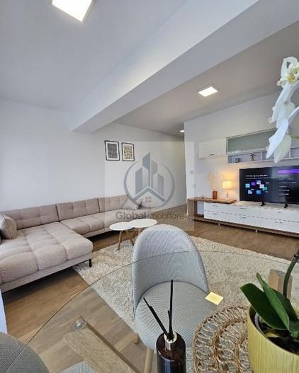 Inchiriere apartament 2 cam + parcare subterana Catted Residence - Poză 9