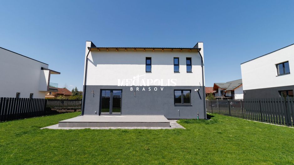 Casa Stil Mediteranean/ Intrare in Sanpetru - Poză 13