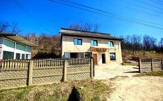 Casă cu teren generos în Dârmănești, Argeș-ideală pentru locuința sau afacere  - Poză 3