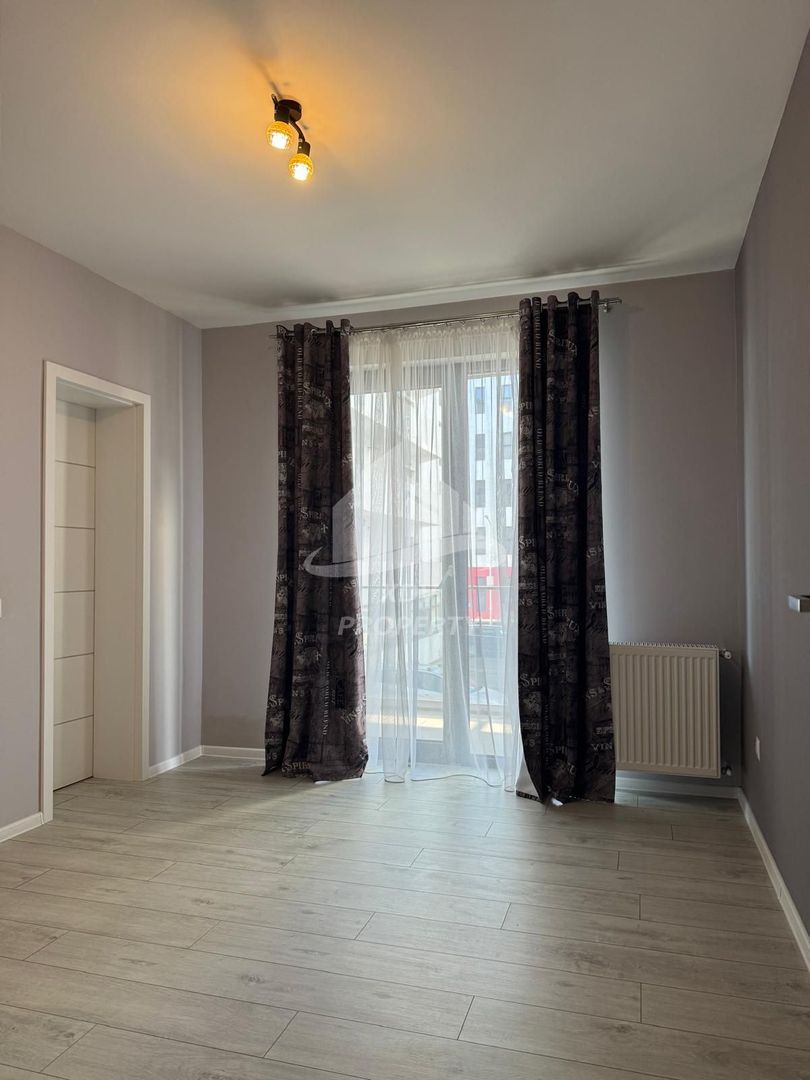 Apartament 4 camere decomandate , 2 bai, 2 balcoane,  90mpu, Sibiu - Poză 15