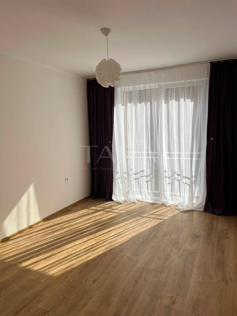 Apartament modern cu 3 camere, balcon închis, boxă, zona Eroilor. - Poză 7