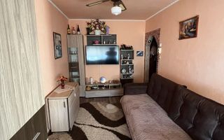 Apartament cu doua camere zona micro 14 - Poză 2