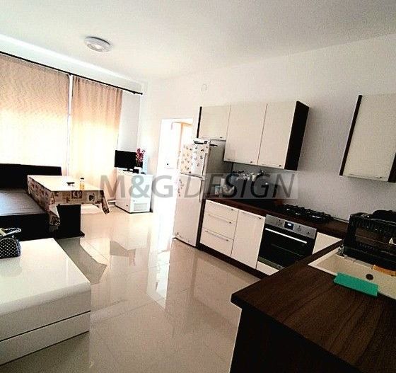 Apartament 3 camere Ghiroda - Poză 1