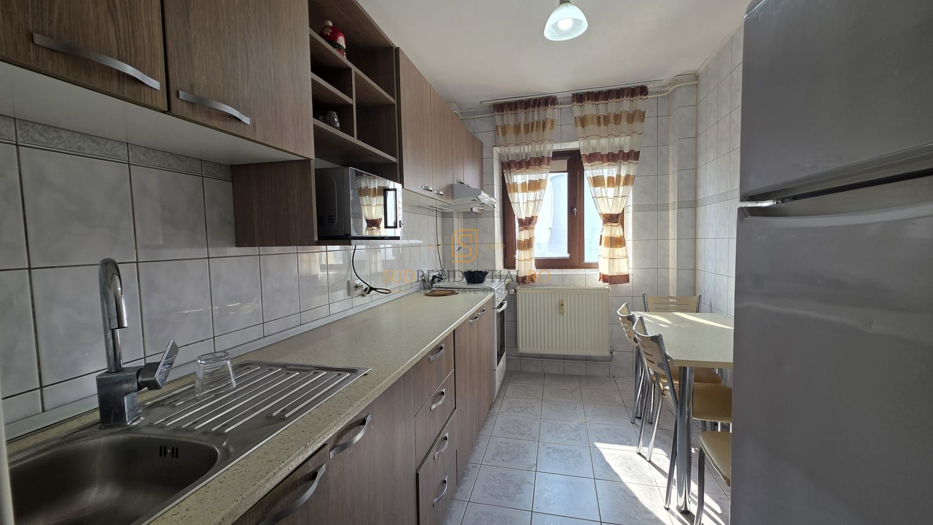 Apartament 2 camere decomandat Berceni, sector 4, strada Luica - Poză 5