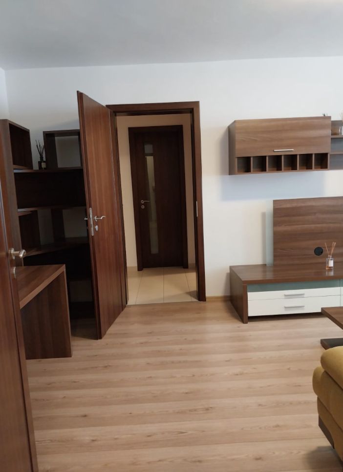 Ap.  2 cam. de inchiriat 48mp  Et. 3/8  Zona 1 Mai- Domenii - Poză 12