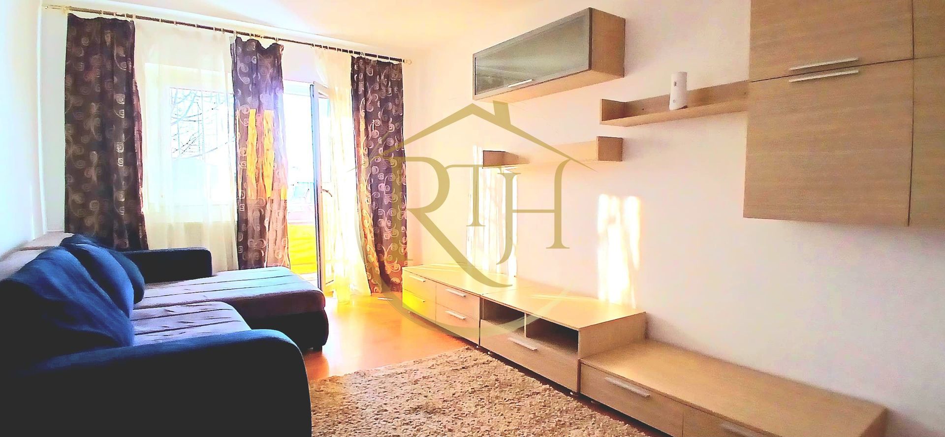 Oferim spre vanzare apartament cu 3 camere, decomandat,  zona Lipovei - Poză 2