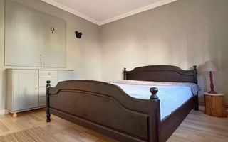 Apartament renovat cu CENTRALA PROPRIE - Poză 4