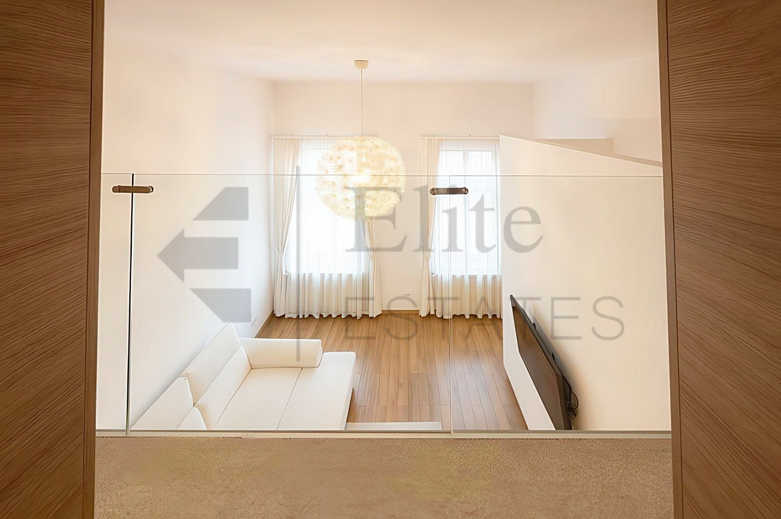 Apartament lux cu 2 camere de inchriat ultracentral in Oradea - Poză 6