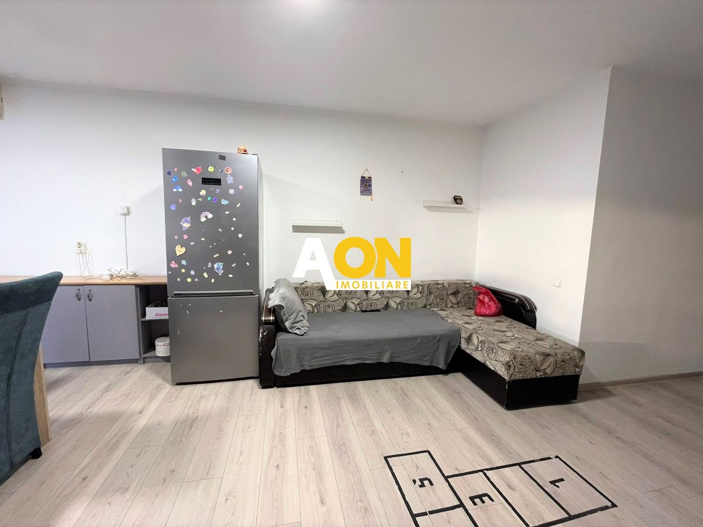 Apartament cu 3 camere, zona Kaufland - Poză 4