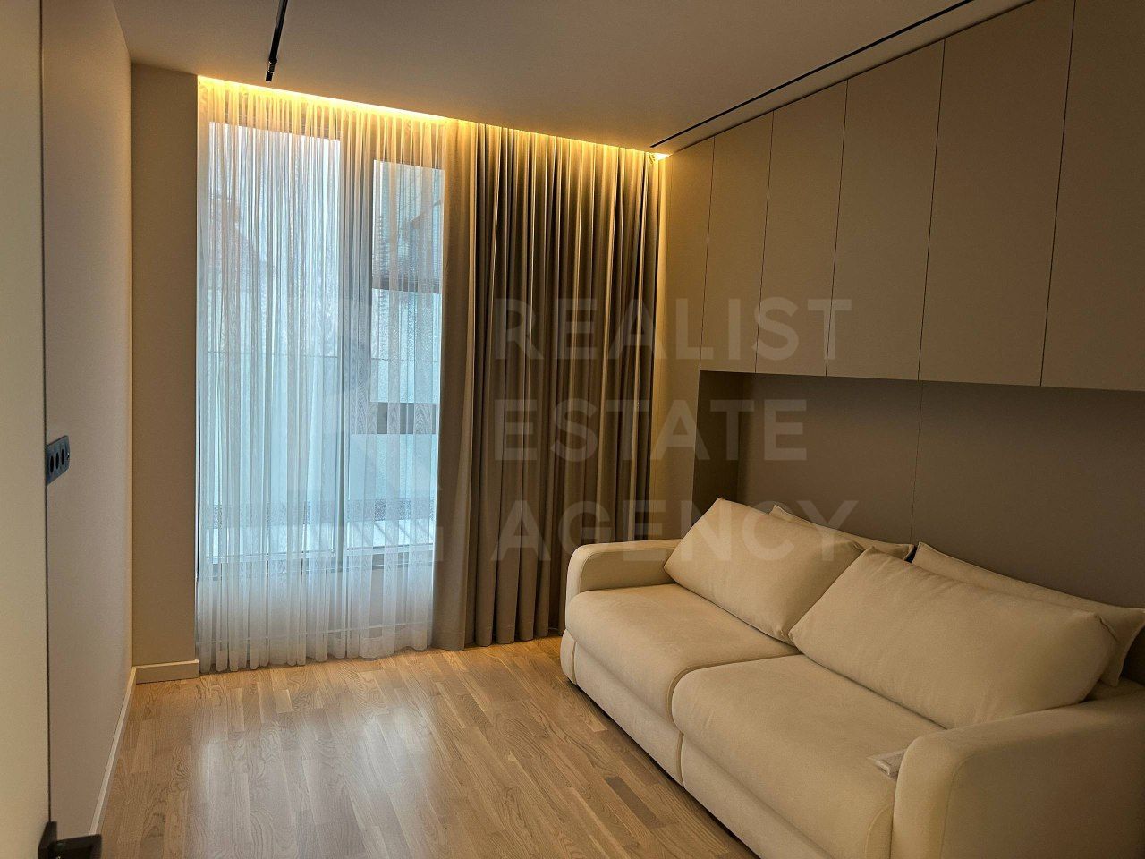 Chirie, penthouse, 3 camere, str. Mitropolit  Varlaam, Centru - Poză 11