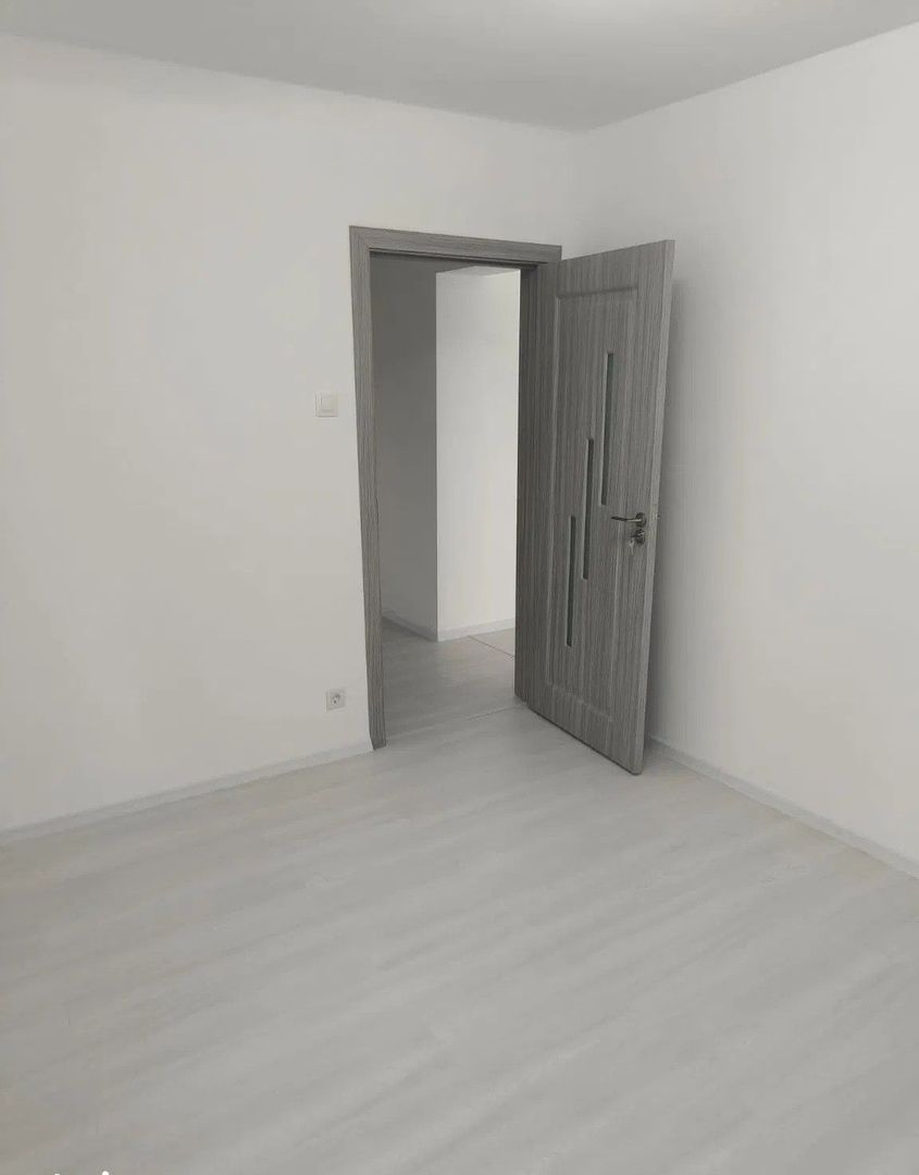 Apartament 3 camere Centrala Porprie | Piata Sudului - Sun Plaza - Poză 13