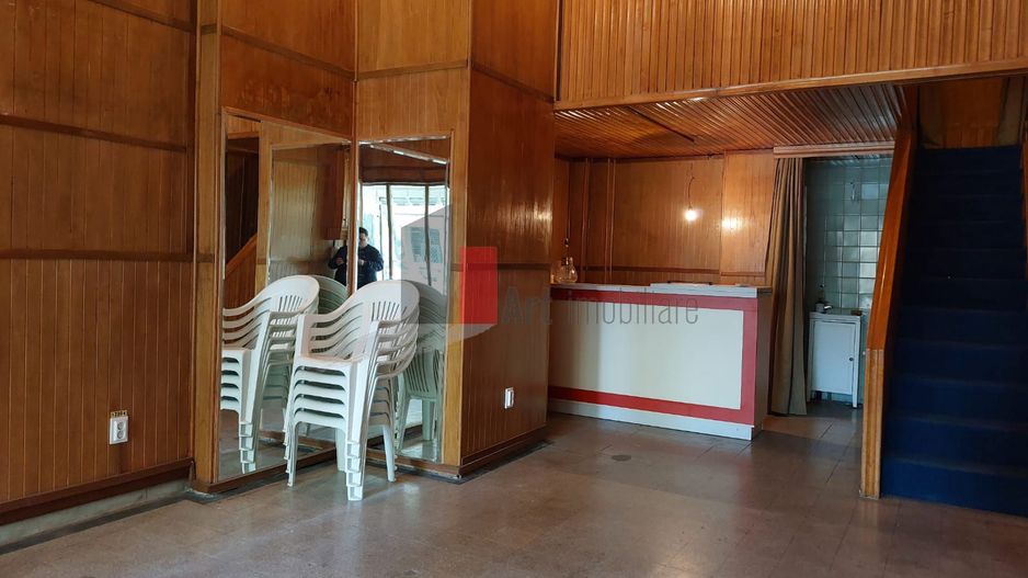 Spatiu comercial Universitate-Armeneasca, vitrina mare, trafic pietonal si auto - Poză 3