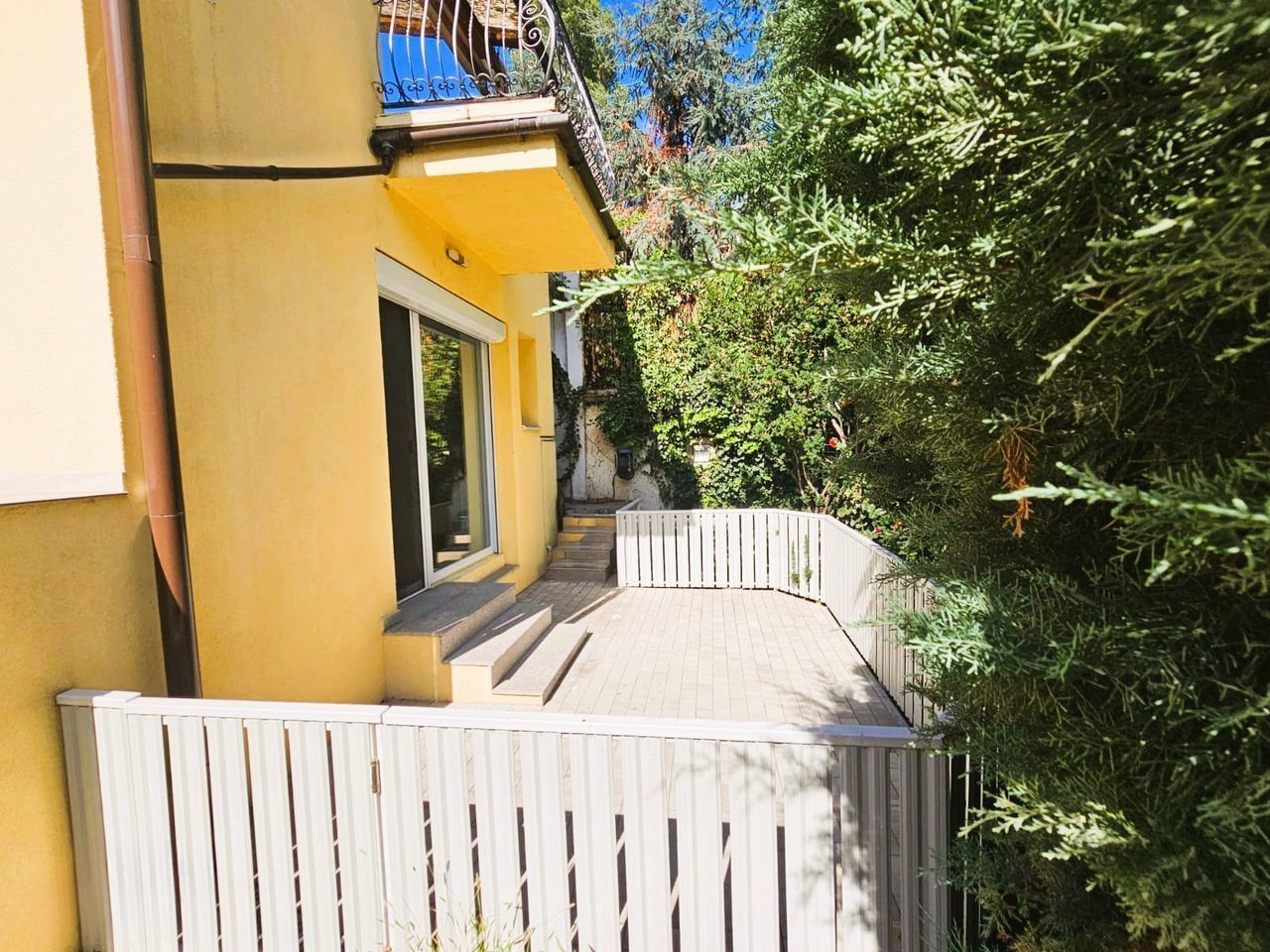 APARTAMENT IN VILĂ | CENTRALĂ PROPRIE | 5 MIN DE METROU UNIRII - Poză 1