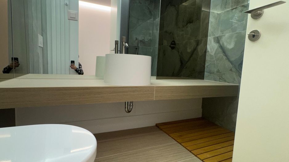 3 CAMERE || CORTINA 126 || EROUIANCU NICOLAE - Poză 5