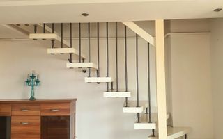 Apartament modern 4 camere 2 niveluri 100 mp utili cu lift in Strand - Poză 2