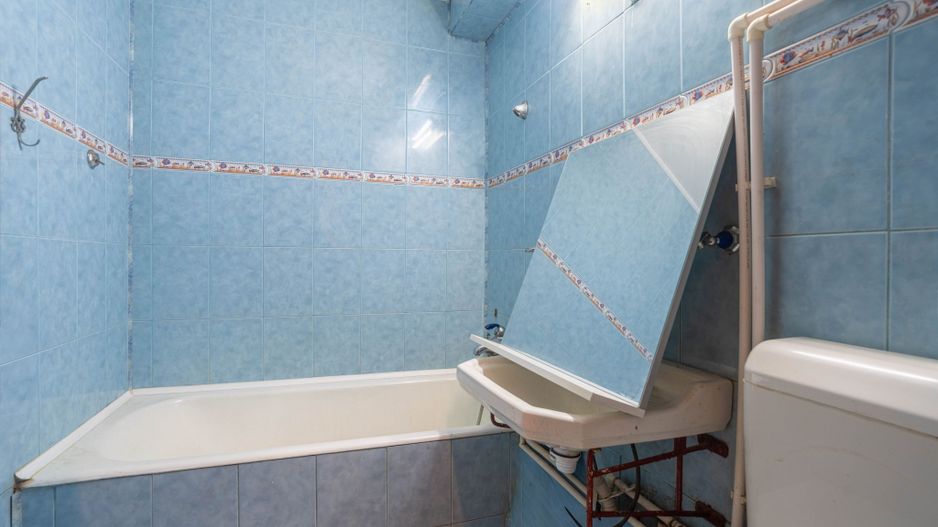 Apartament 3 camere - etaj 3 - bvd. Revolutiei - COMISION 0 - Poză 6
