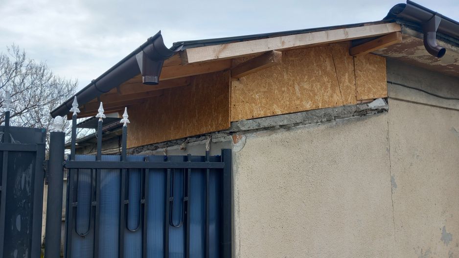 Ag BRASADAS vinde casa 34mp zona 16 Februarie - Poză 1