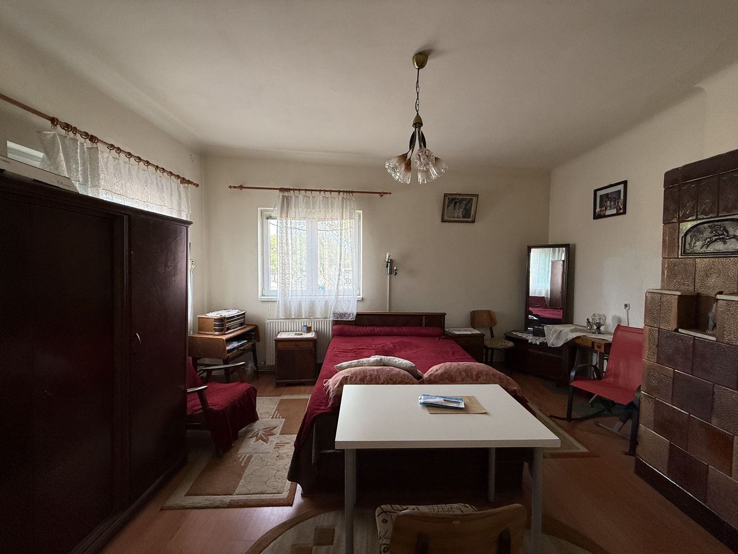 De vanzare apartament de 94MP cu curte de 90 MP - Poză 5