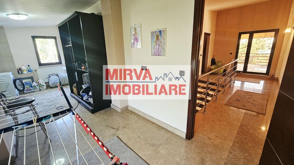🏡 Casă deosebită – 2 unități locative, 6 dormitoare, zona Albert - Poză 72