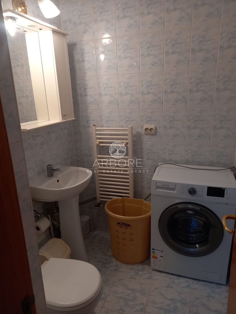 Inchiriere apartament 3 camere Unirii - Poză 11