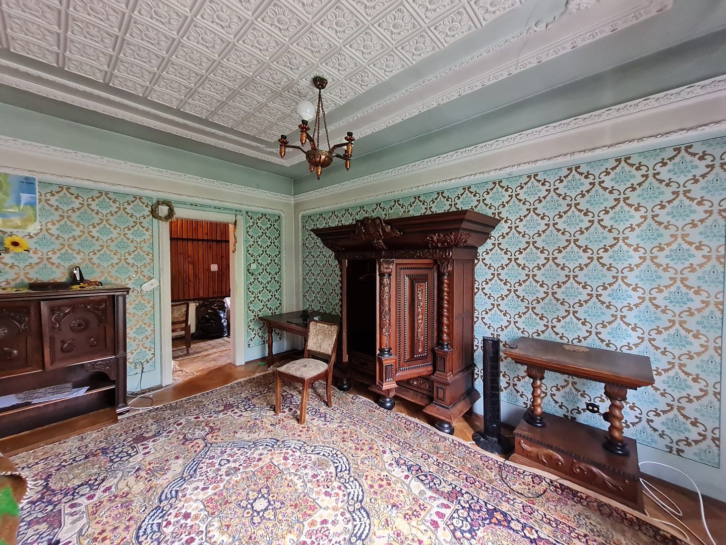 Apartament generos 4 camere, zona Băile Neptun - Poză 2